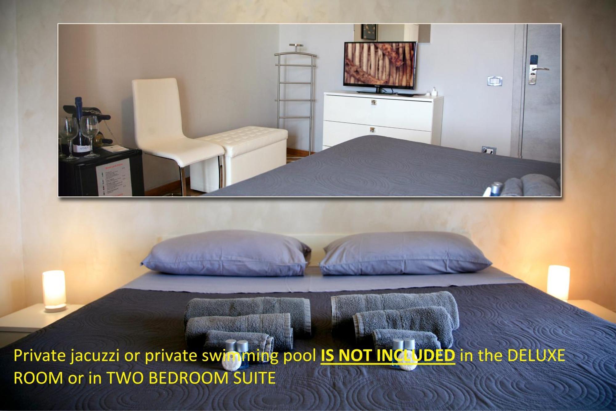 Penthouse Station Luxury Suites & Apartment ブリンディジ エクステリア 写真